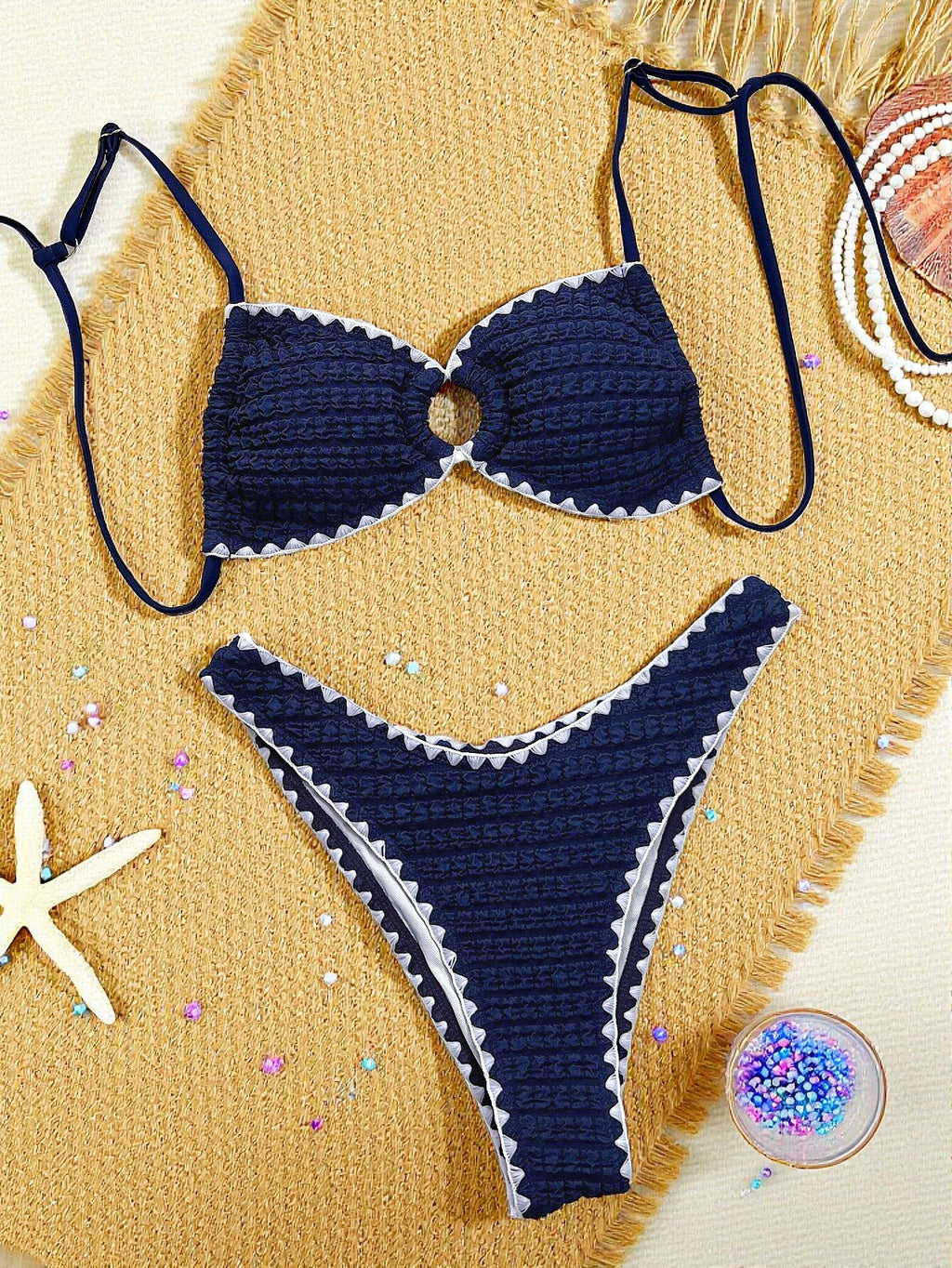 Trend Scalloped Halter Spaghetti Straps Bikini