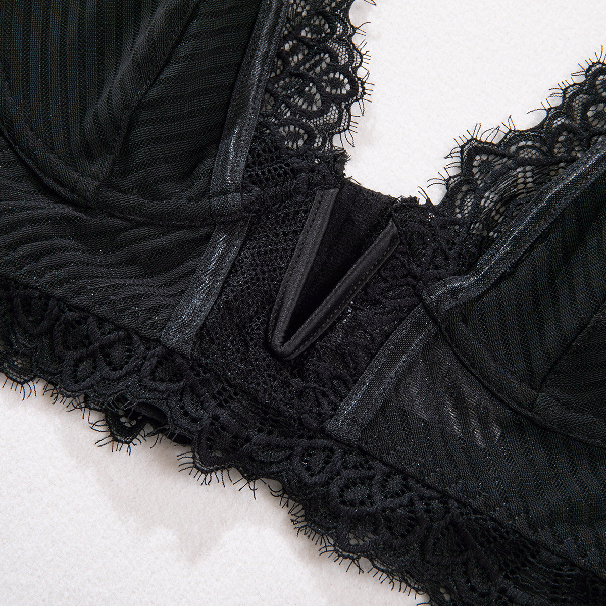 Sexy Deep V Plunge neck Strap French Lace Ribbon Steel Ring Base Bra