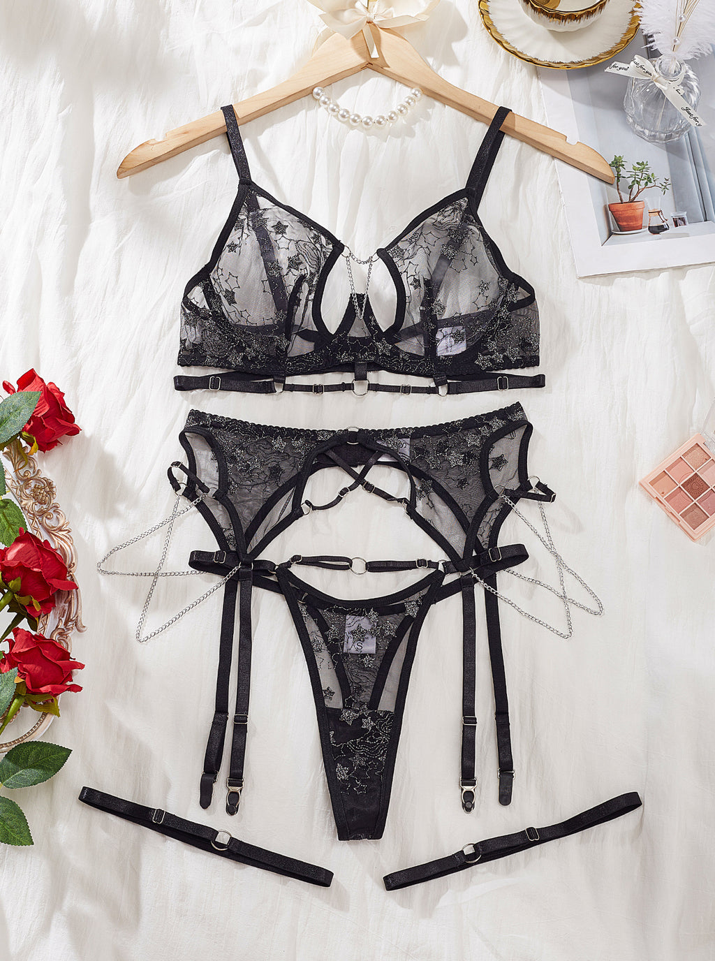 Bra Set Complex Craft Starry Embroidery Hollow Out Cutout Chain Sexy Underwear Four Piece Set